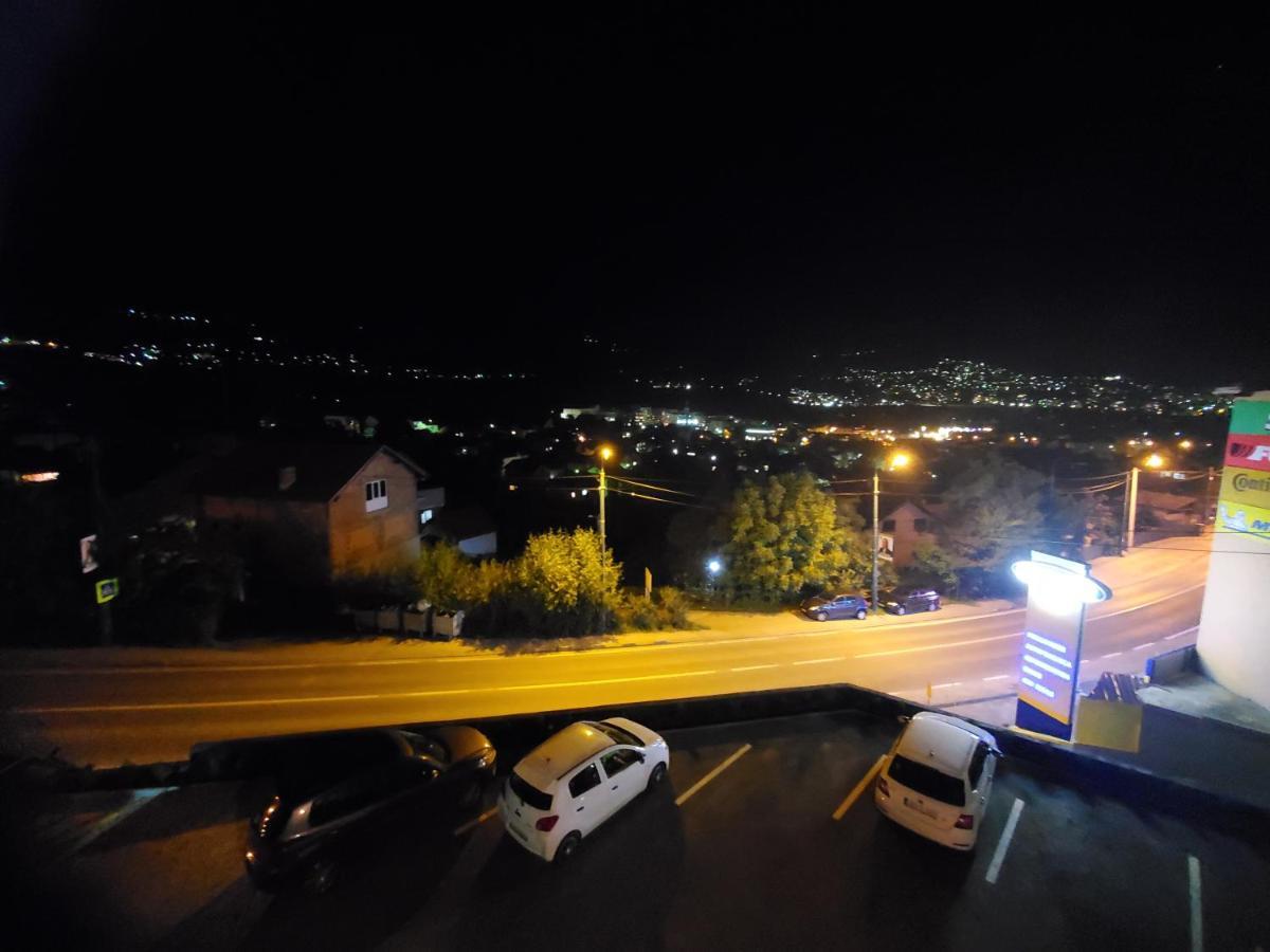 Sleep And Drive Apartment Sarajevo Exterior photo